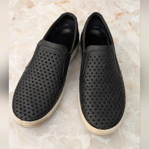 Ecco Black Perforated Loafers Mans Size 8